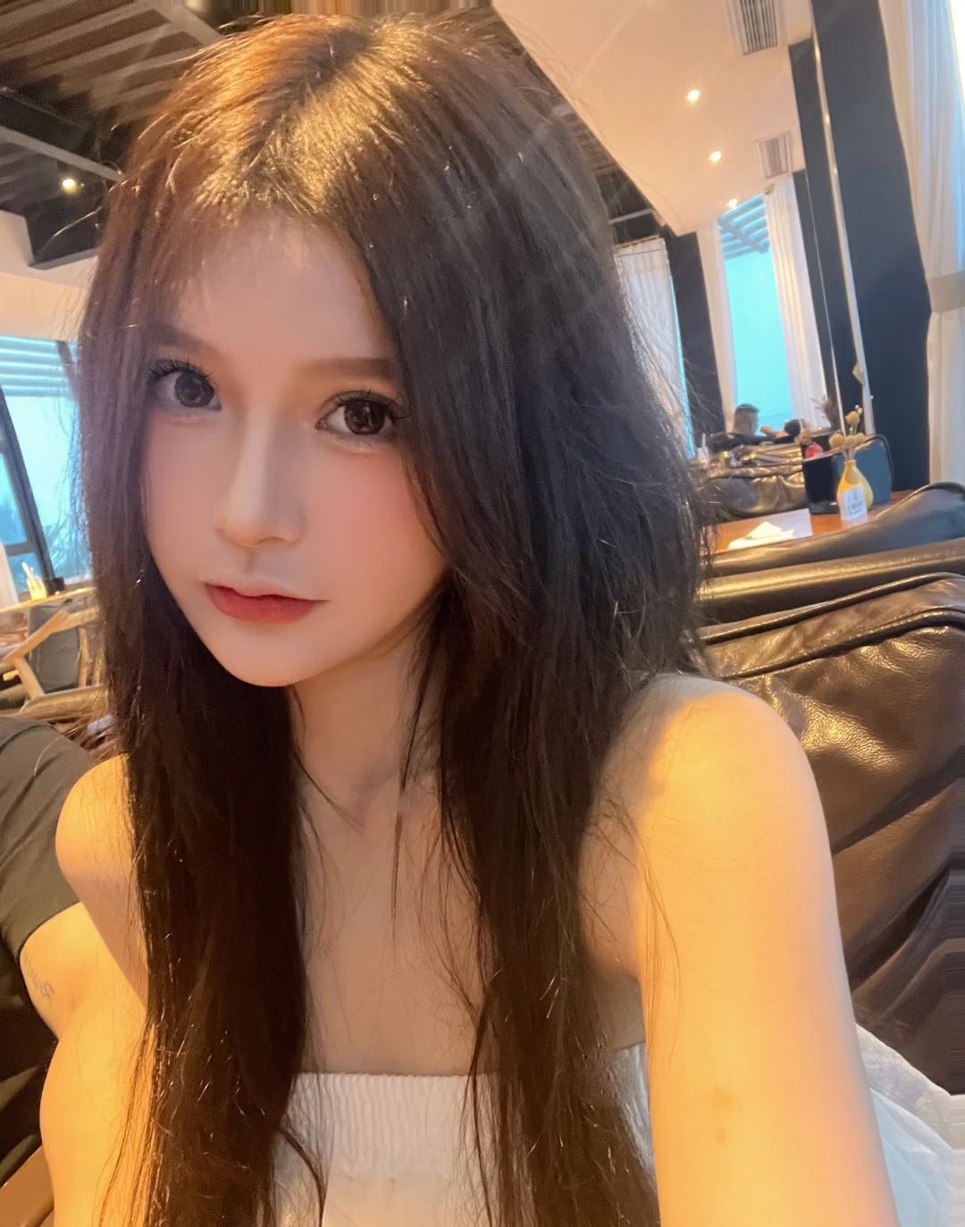 上海外围火辣少女