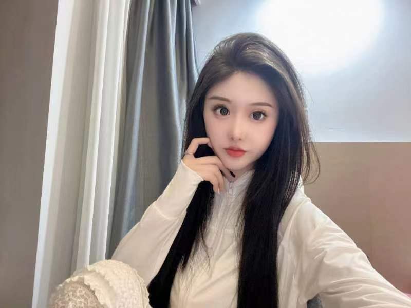 上海外围 艺名莎莎 05年小妹子 乖巧听话