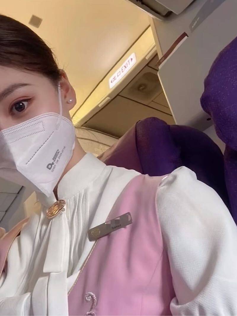 深圳外围 04/170D 空姐兼职 气质女神款可纯可欲