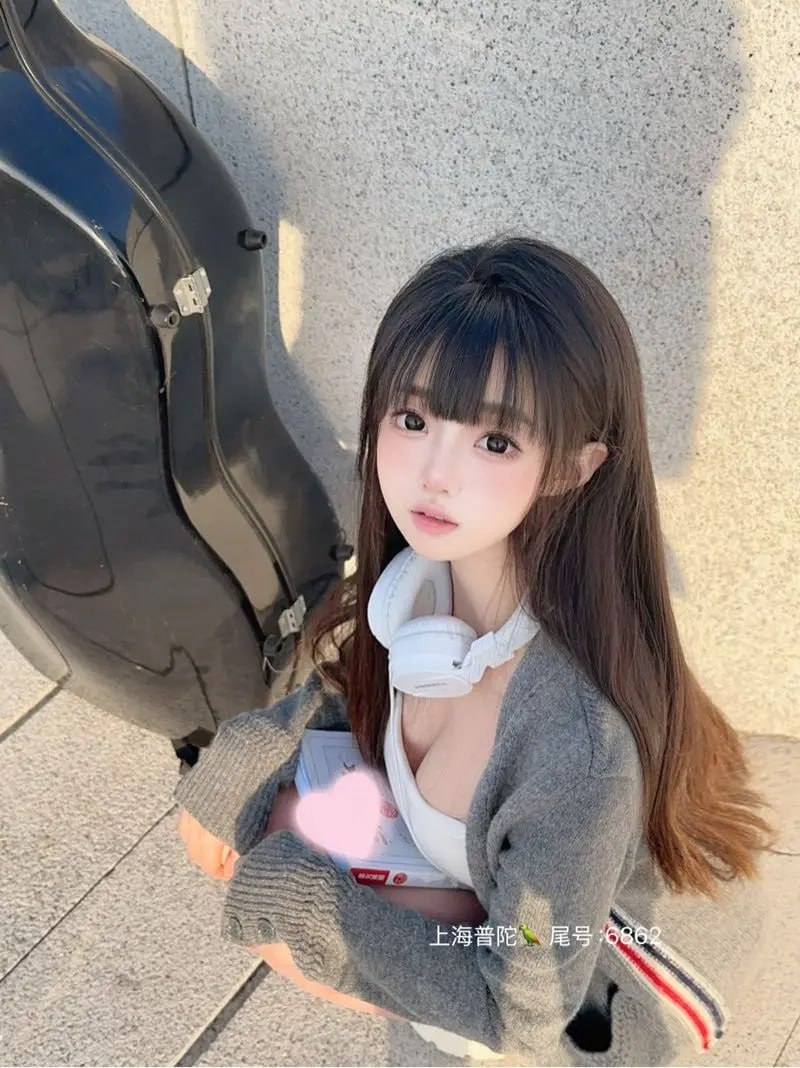 上海外围 Jk双马尾小萝莉 白虎 在校学生