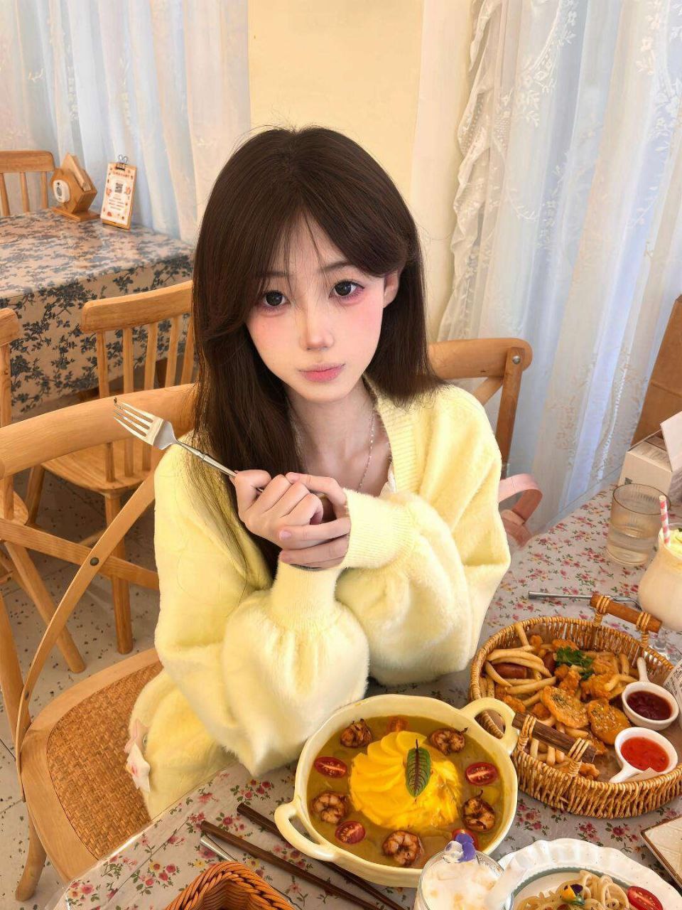 上海外围 上海中圈小果果 人美水多会撒娇
