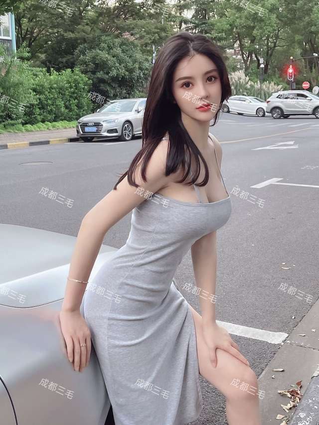 成都外围 170大E 身材火辣的乖乖女兼职