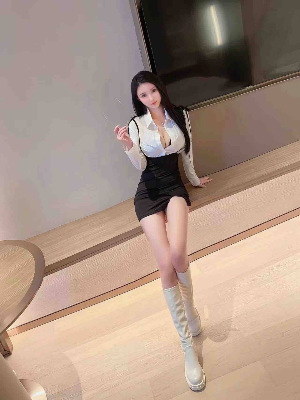 长沙外围 网拍模特兼职 童颜巨乳御姐范