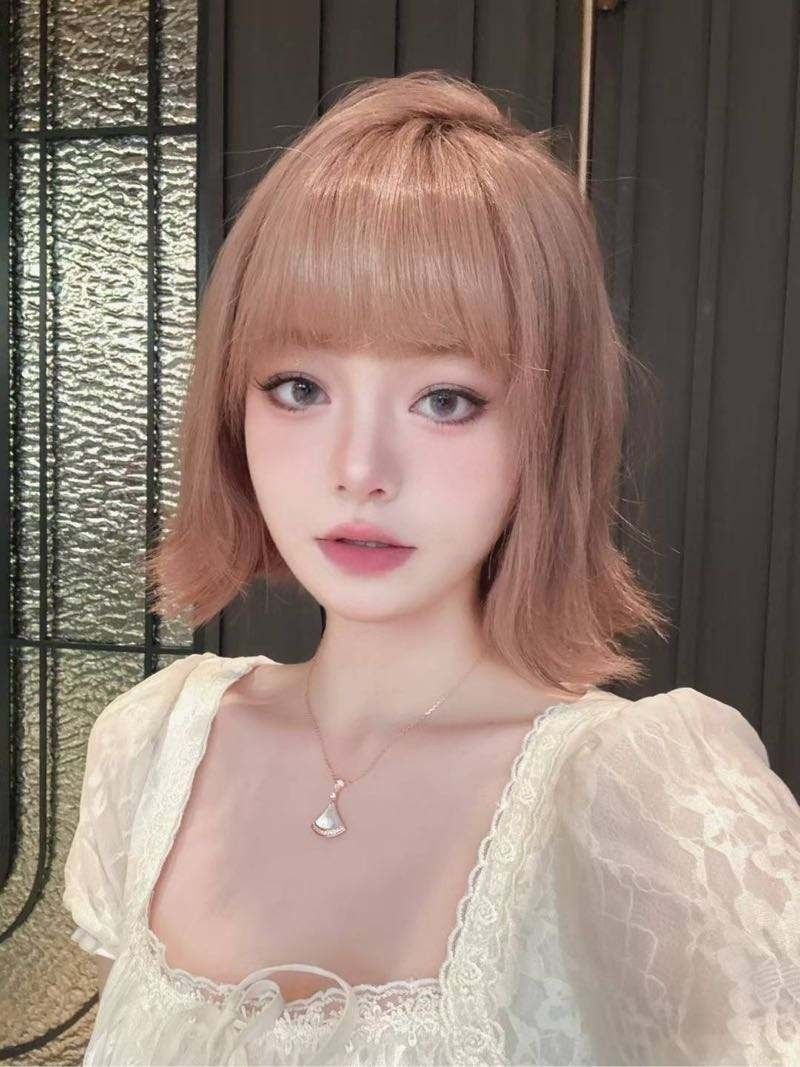 北京外围 03年新人小网红 粉嫩甜心 满满女友感