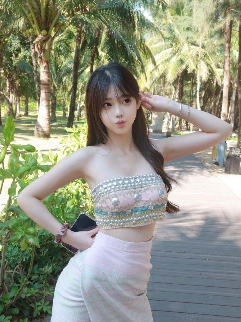 佛山外围真实08年身高170筷子腿A4腰有耐心乖巧听话女友感极品新人圈外兼职
