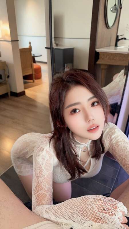 广州外围蜜桃臀 172/96 天然C 瑜伽 兼职 健身