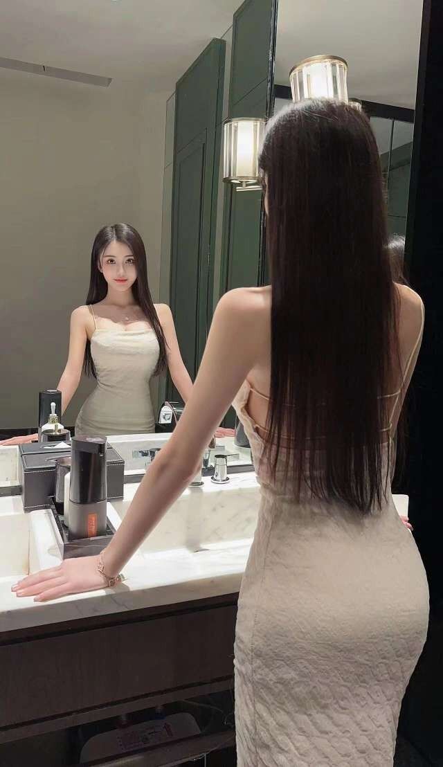 南宁外围空姐 173/89 天然C 气质 小妹 性感