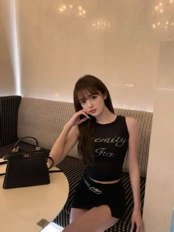 广州外围学生妹 170/44 天然B 模特 纯欲 筷子腿